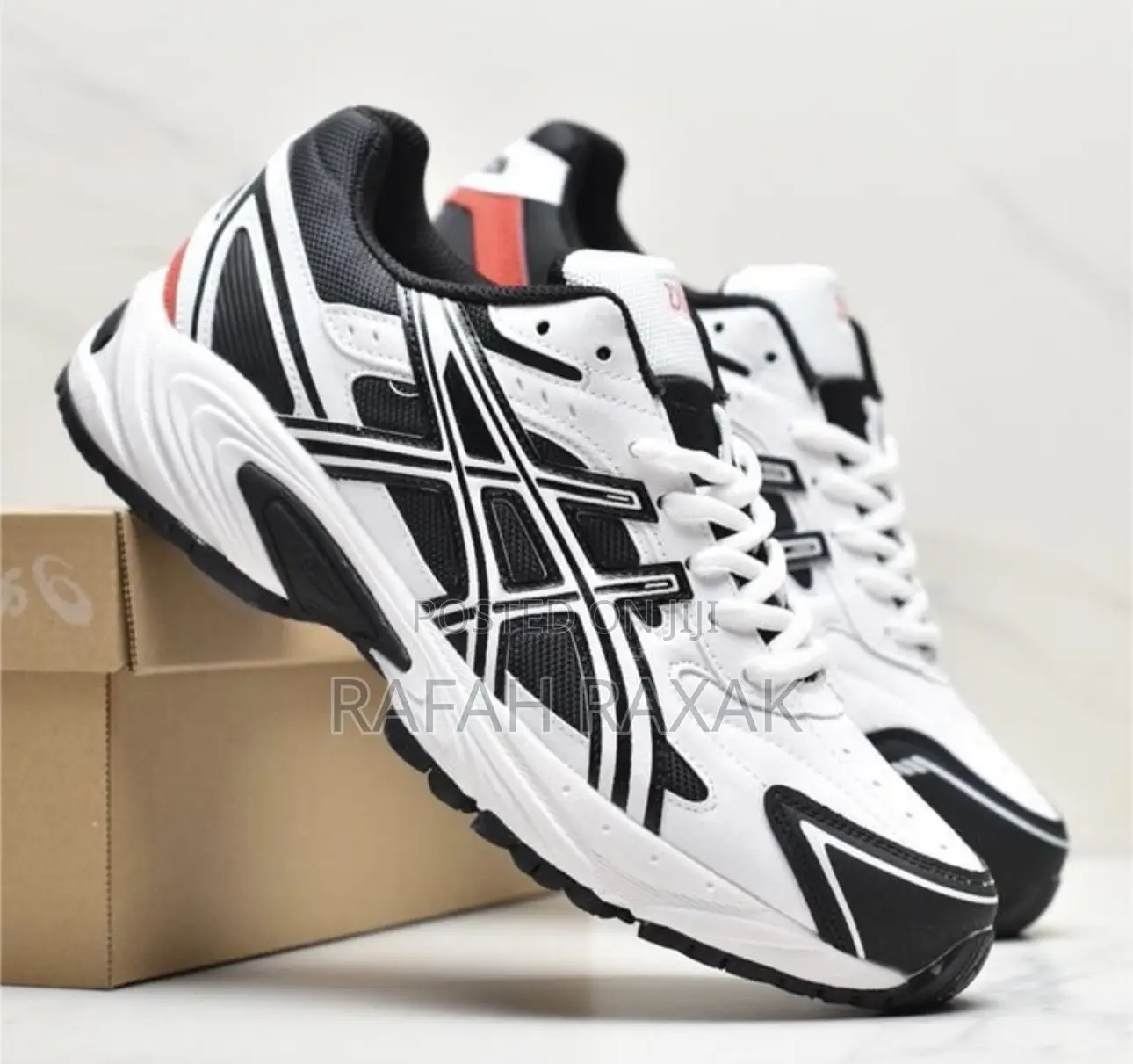 Original Asics Gel-170 Tr Black/White Sneakers