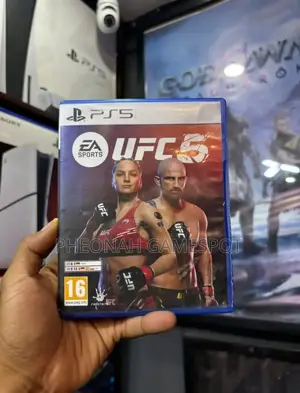 Ufc 5 Game Cd for Ps5: Get This Before I Throw It at the Wall.