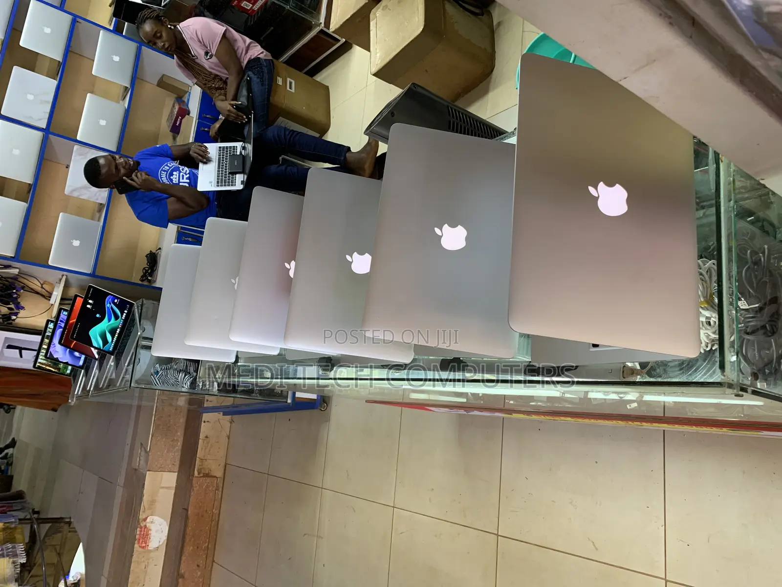 Laptop Apple MacBook Pro 8GB Intel Core I5 SSD 256GB