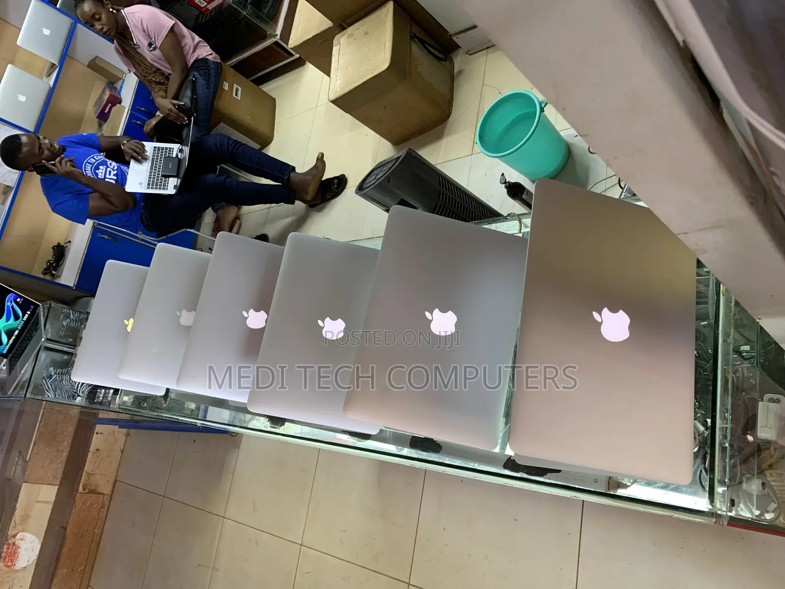 Laptop Apple MacBook Pro 8GB Intel Core I5 SSD 256GB