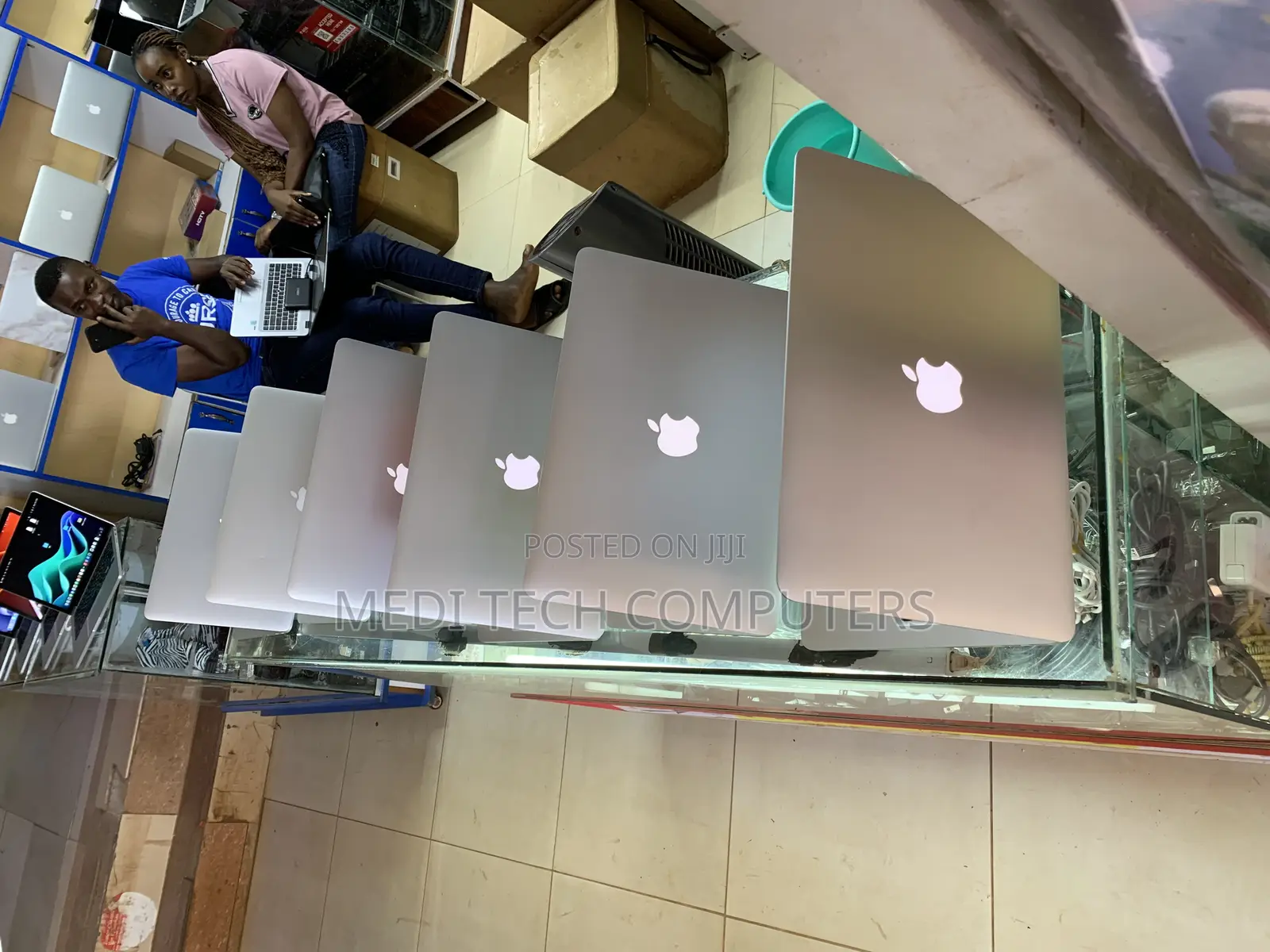 Laptop Apple MacBook Pro 8GB Intel Core I5 SSD 256GB