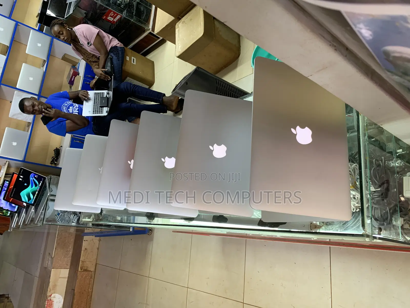 Laptop Apple MacBook Pro 8GB Intel Core I5 SSD 256GB