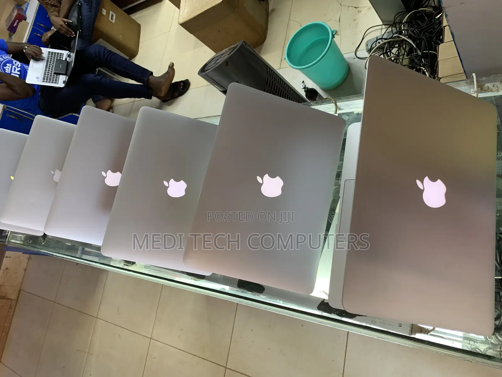 Laptop Apple MacBook Pro 8GB Intel Core I5 SSD 256GB