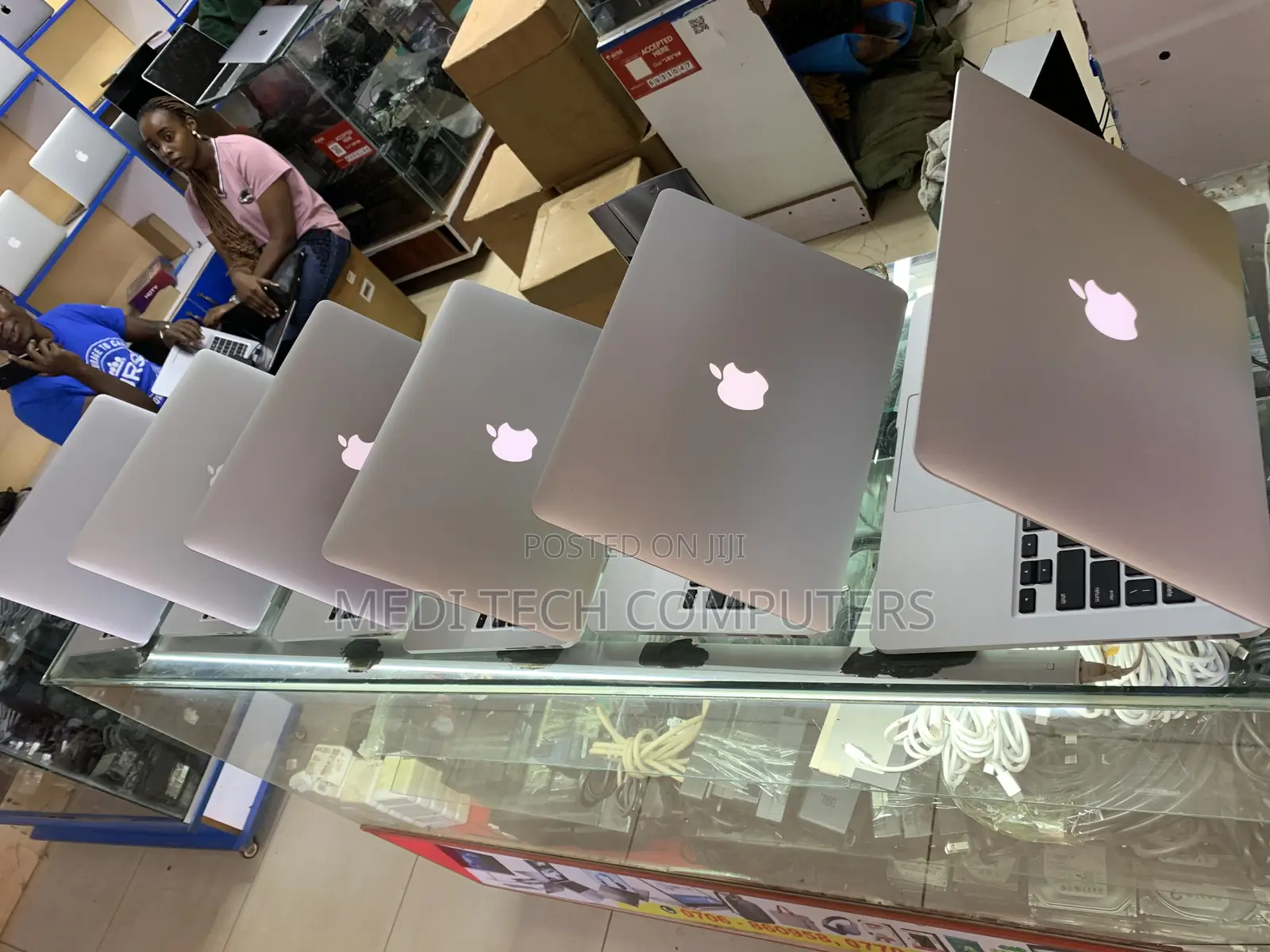 Laptop Apple MacBook Pro 8GB Intel Core I5 SSD 256GB