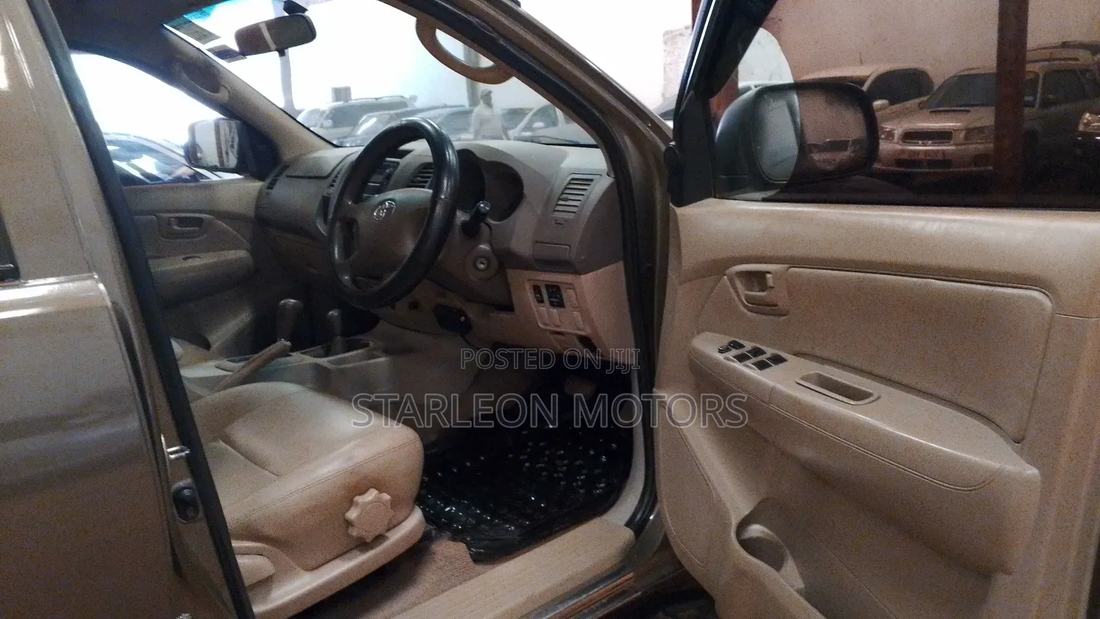 Toyota Hilux 2.5 D-4D Double Cab 4x4 SRX 2007 Gray