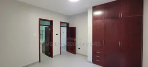 2bdrm Apartment in Muyenga, Makindye for sale