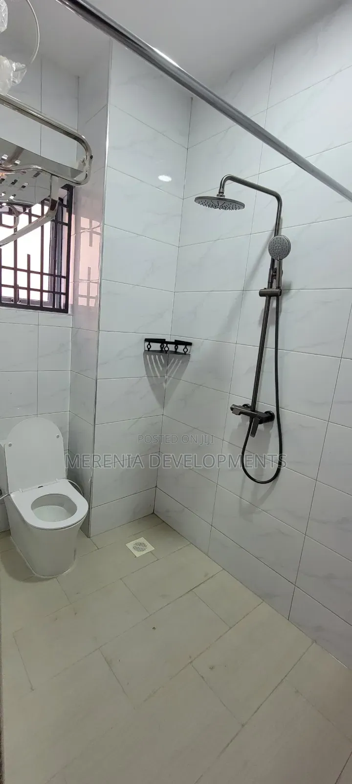 2bdrm Apartment in Muyenga, Makindye for sale