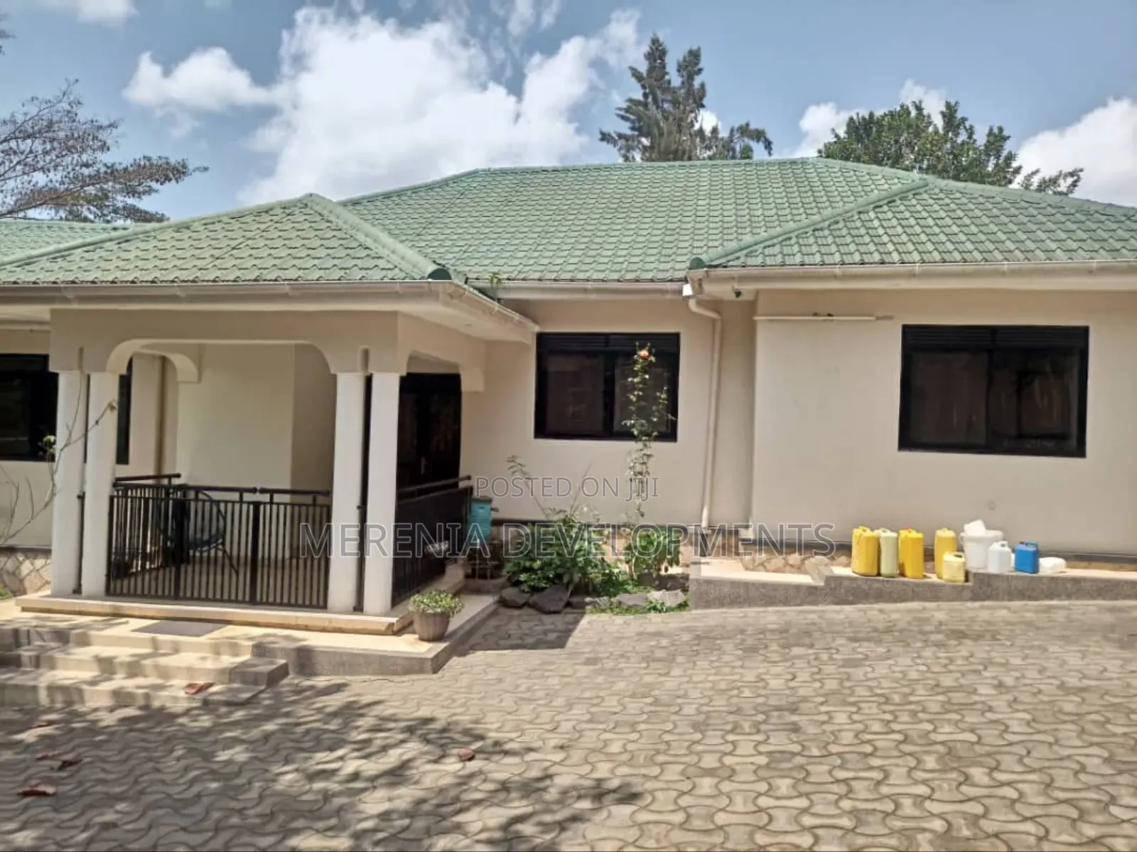 3bdrm House in Buziga, Makindye for rent