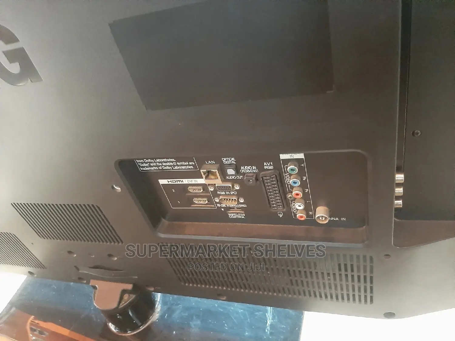 Lg Tv 42 Inches Uk Used With LAN Ports