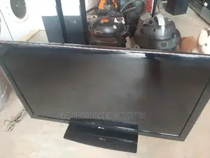Lg Tv 42 Inches Uk Used With LAN Ports