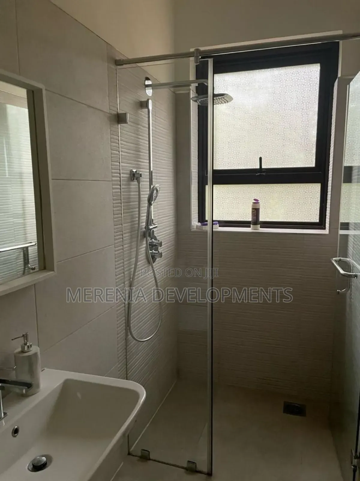 Furnished 3bdrm Apartment in Bugoloobi, Central Division for rent