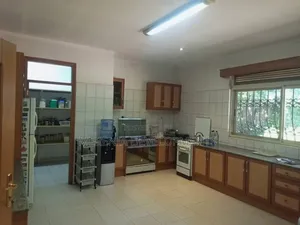 5bdrm House in Kiwatule, Nakawa for sale