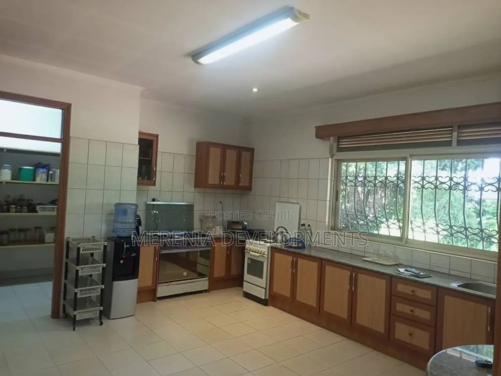 5bdrm House in Kiwatule, Nakawa for sale