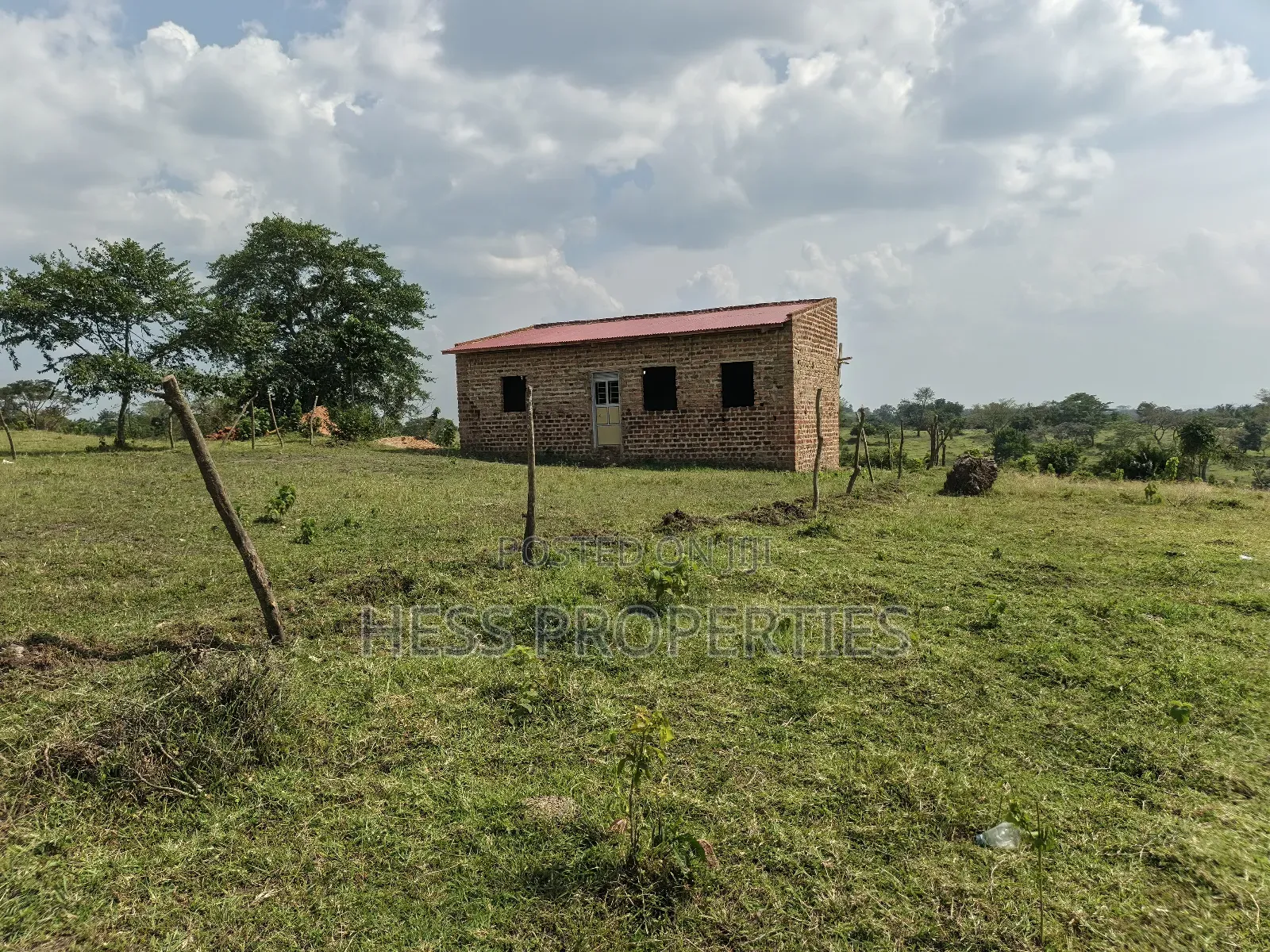 Bisozi-Kamwenge Farmland on Sale