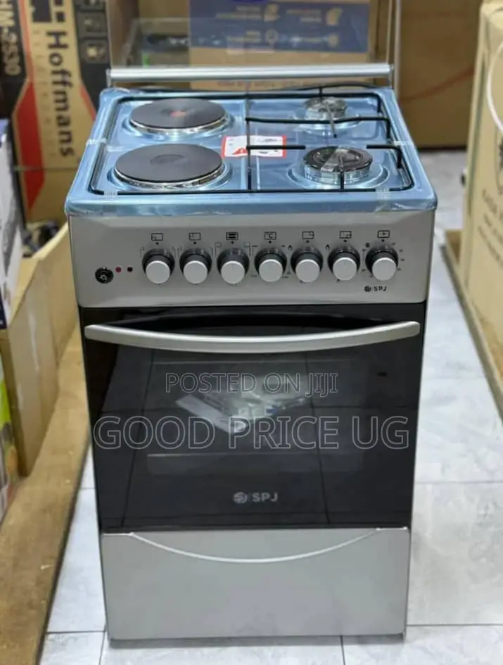 50x50 Freestanding Cooker With 2 Gas Burners and 2 Electric Plates.