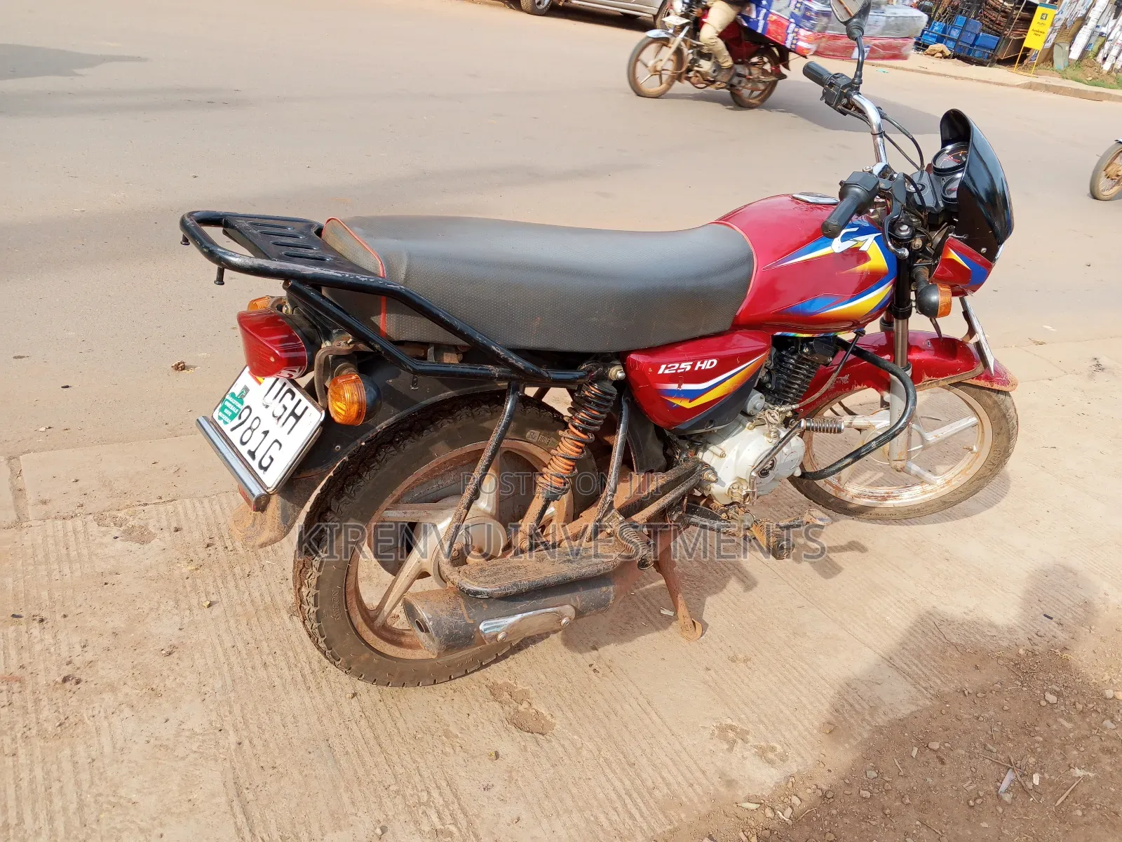 Bajaj Boxer 125 2022 Red
