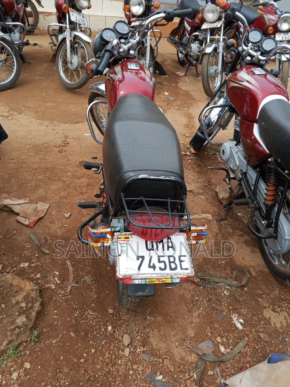 Bajaj Boxer 100 2025 Red
