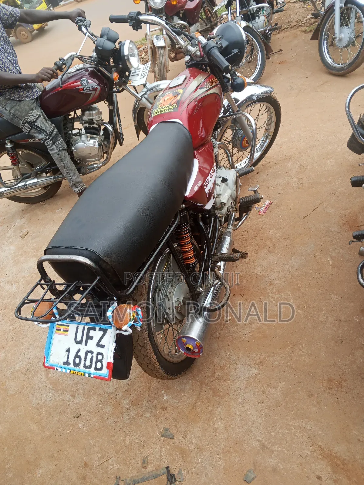 Bajaj Boxer 100 2023 Red