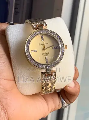 Eliyina Watch for Women With a Gold-Tone Stainless Steel Chain Band
