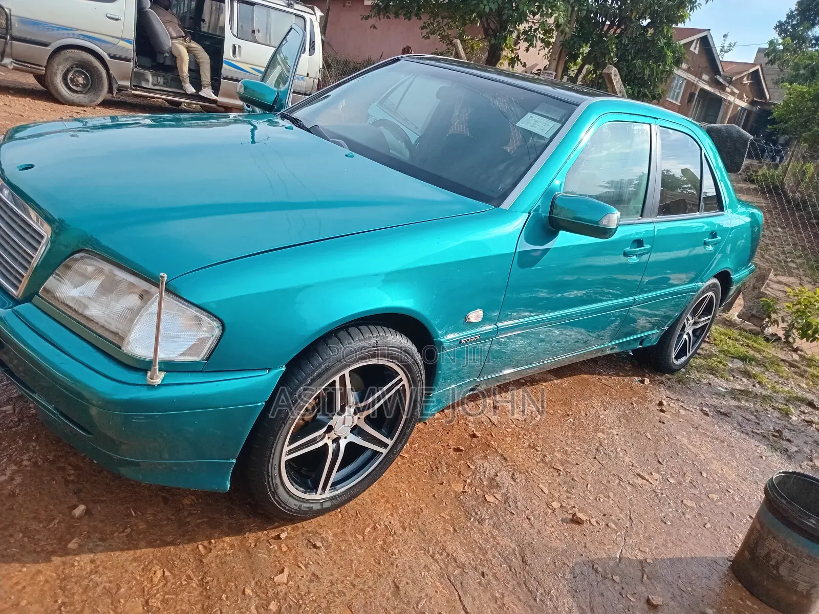 Mercedes-Benz C200 2000 Blue