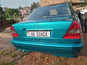 Mercedes-Benz C200 2000 Blue