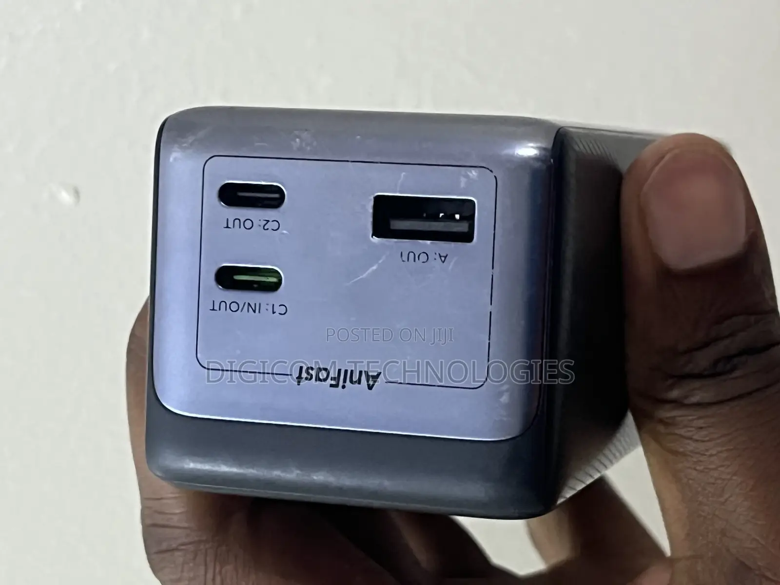 Oraimo 27,000mah 140w Laptop Powerbank