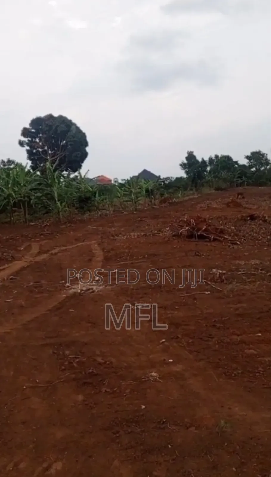 Kakiri Nampunge/ 50*100ft Titled Land Along Hoima Rd