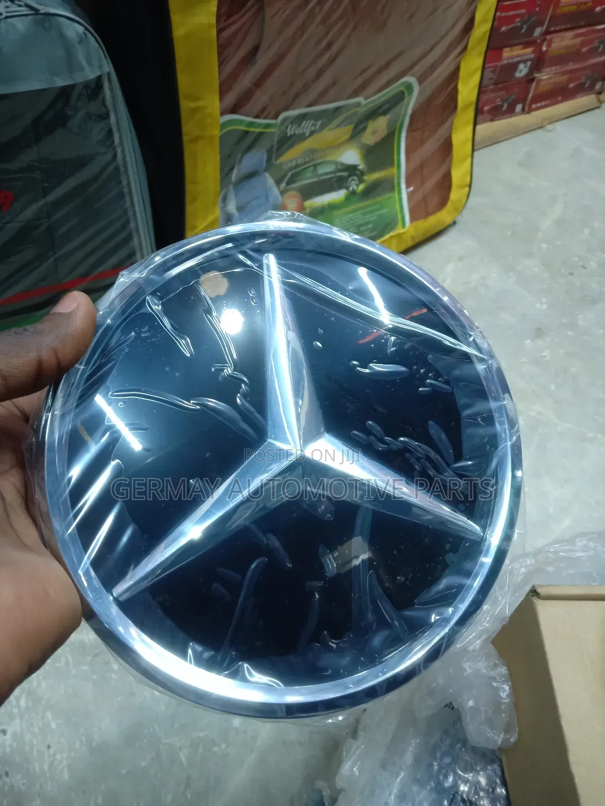 Mercedes Benz Glass Emblem Logo.