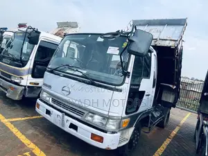 Hino Dumper 1997 Blue Color
