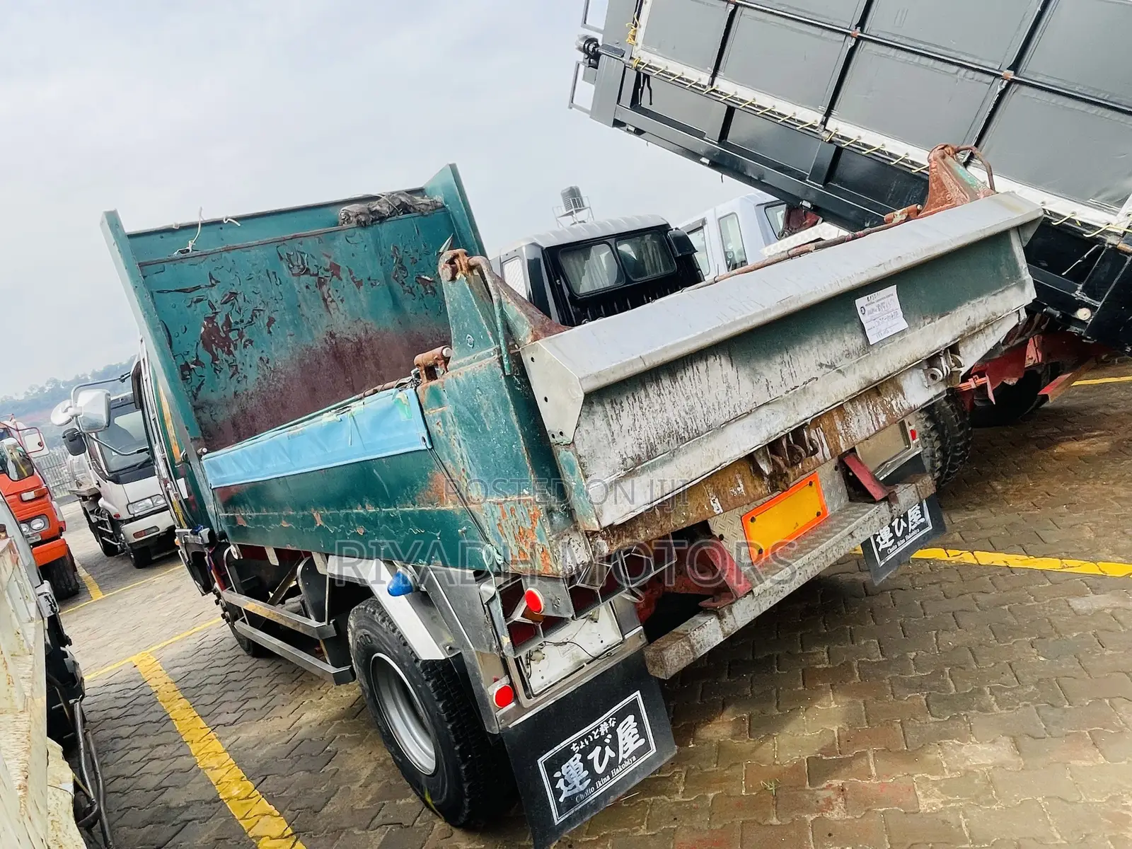 Hino Single Light