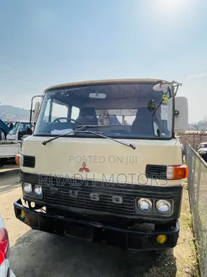 Fuso Dumper Round Light