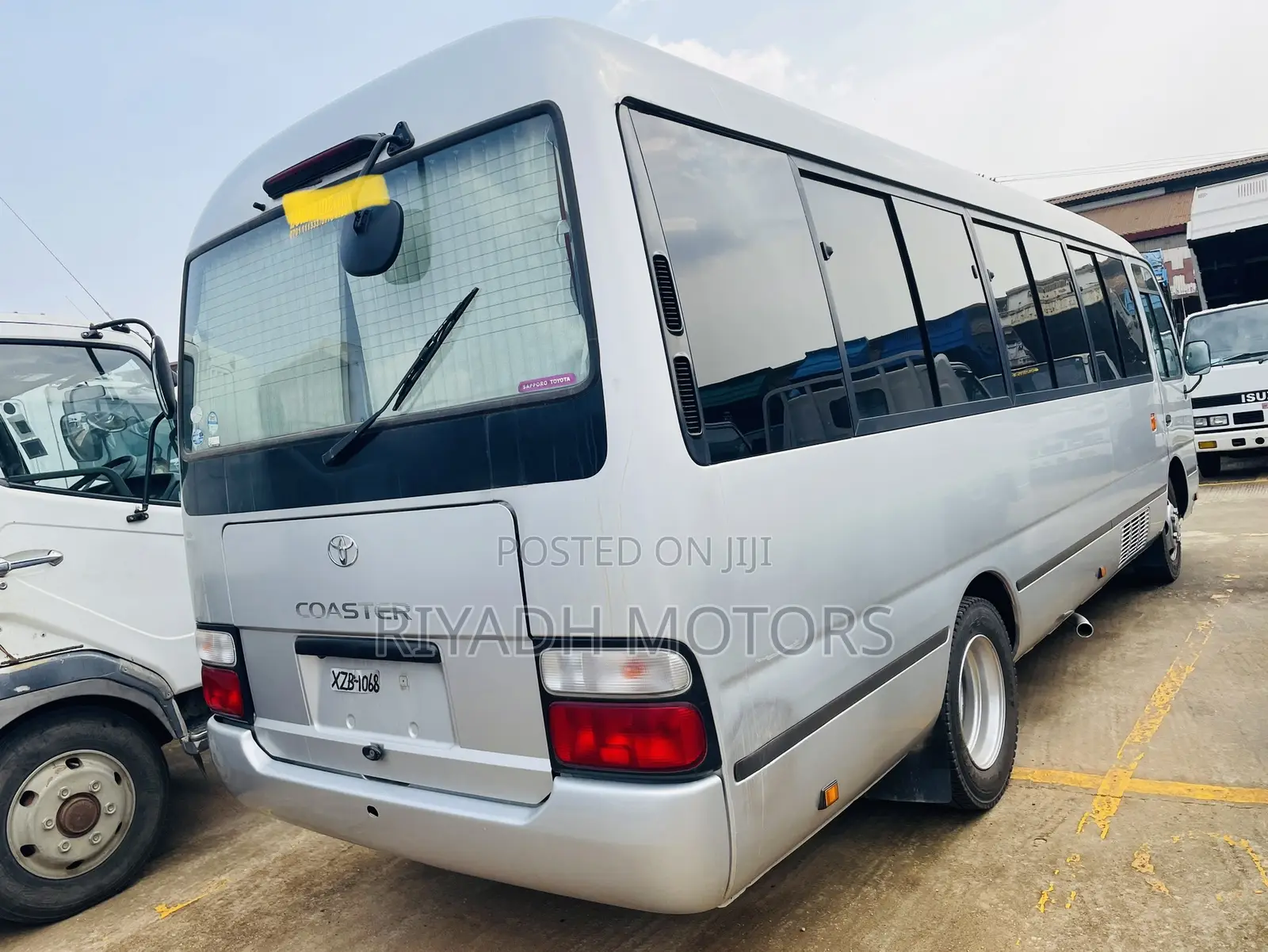 Toyota Coaster 2014 Silver