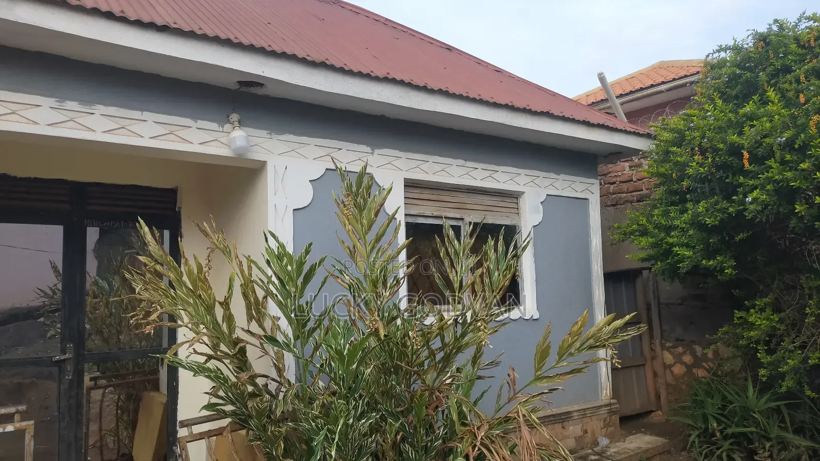 2bdrm Bungalow in Kira for sale