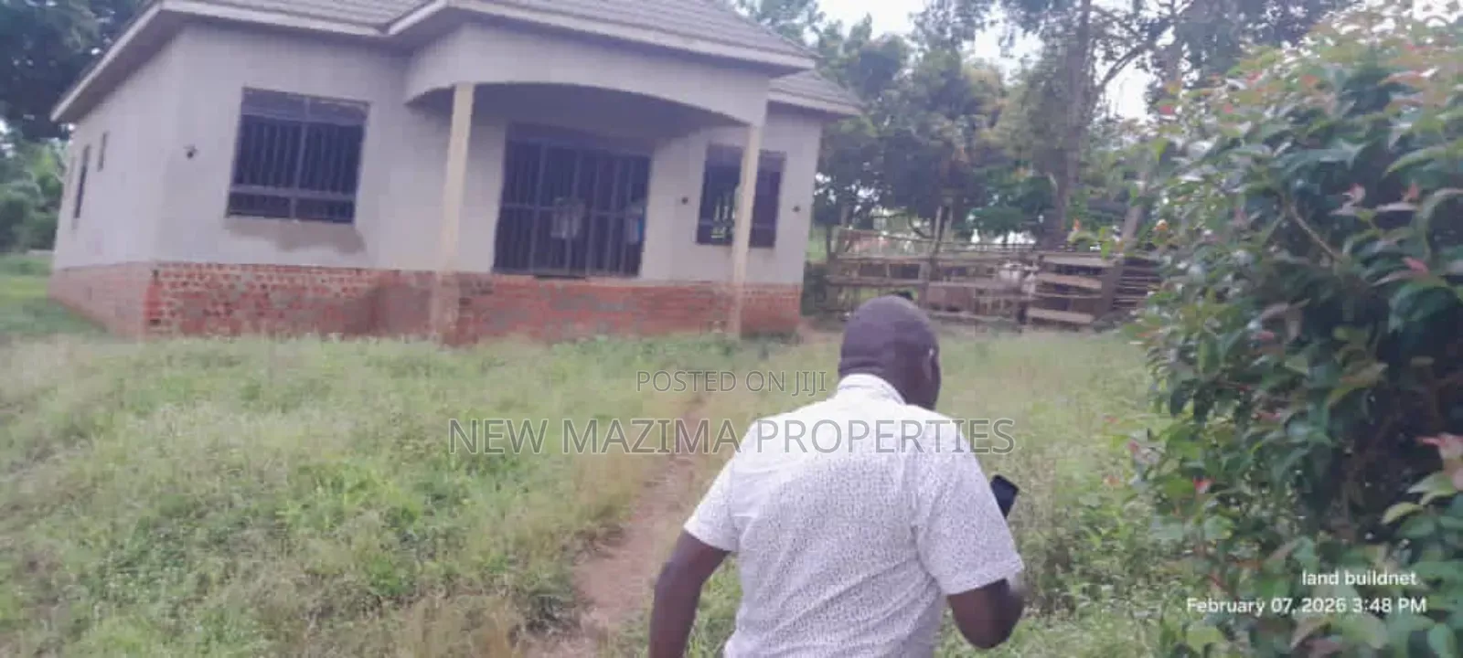 4bdrm Bungalow in Bujjuko Town, Central Division for sale
