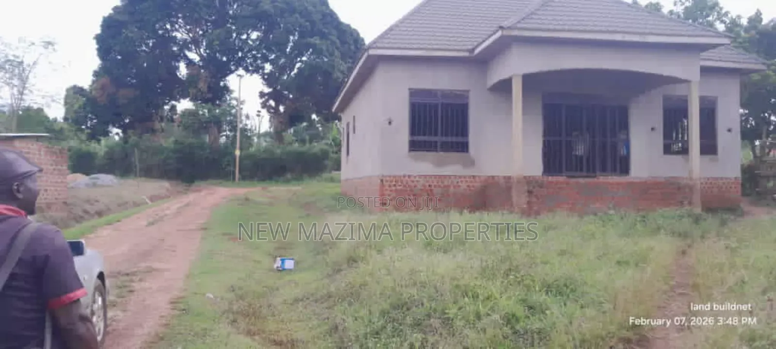 4bdrm Bungalow in Bujjuko Town, Central Division for sale