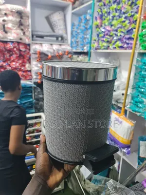 3litres Plastic Pedal Bins Office Bins