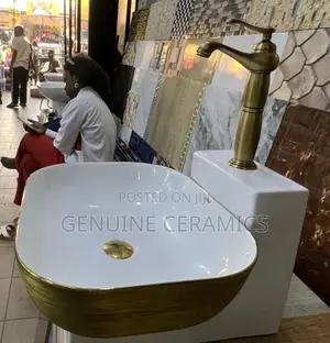 L Pedestal Wash Hand Basins