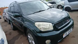 Toyota RAV4 1.8 2005 Green