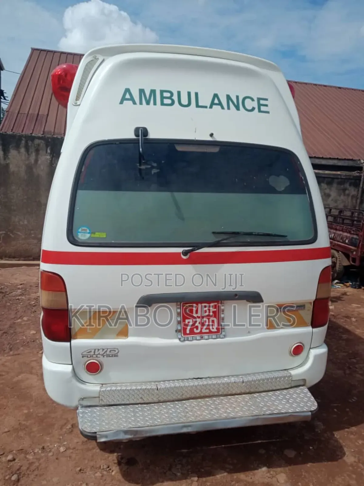 Toyota HiAce 1998 White