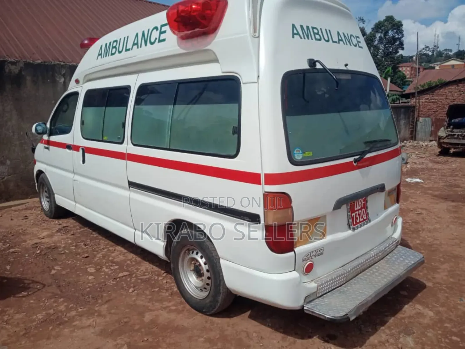 Toyota HiAce 1998 White
