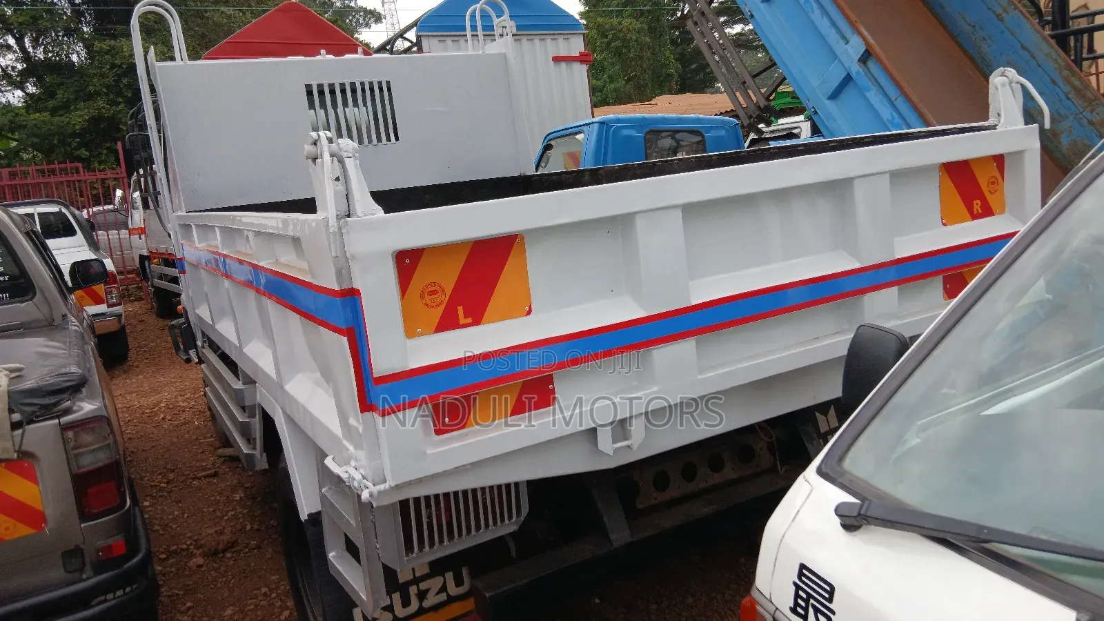 Isuzu Truck