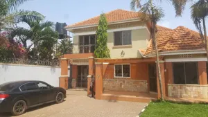 6bdrm Mansion in Makindye for sale