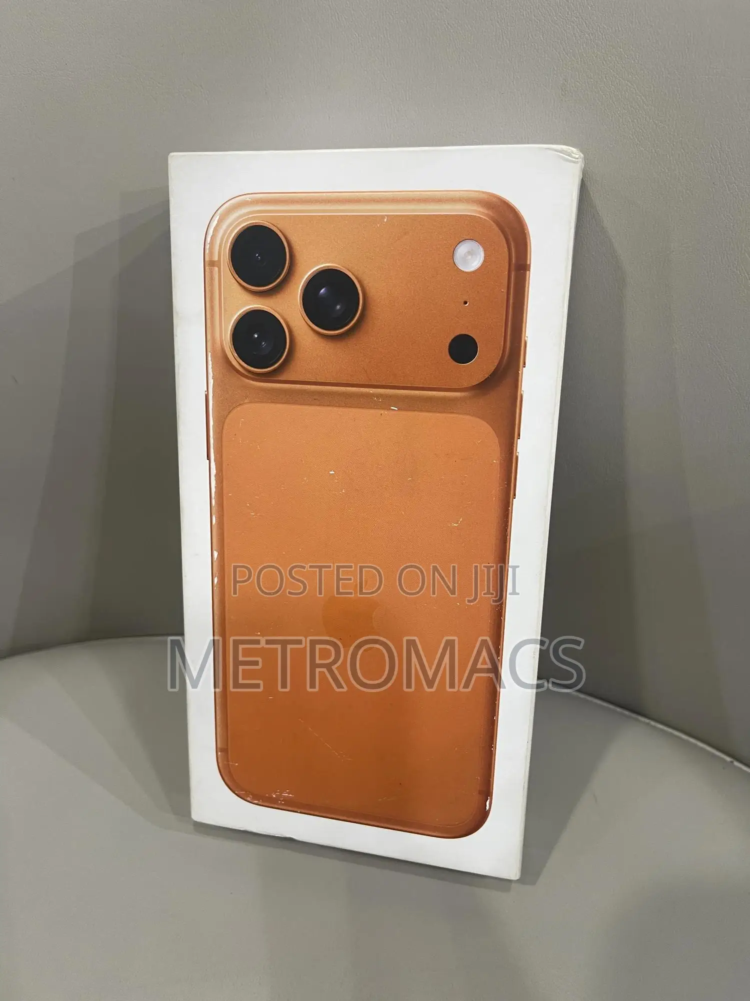 New Apple iPhone 17 Pro Max 2 TB Orange
