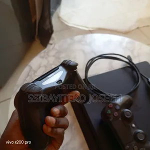 Playstation 4 Slim