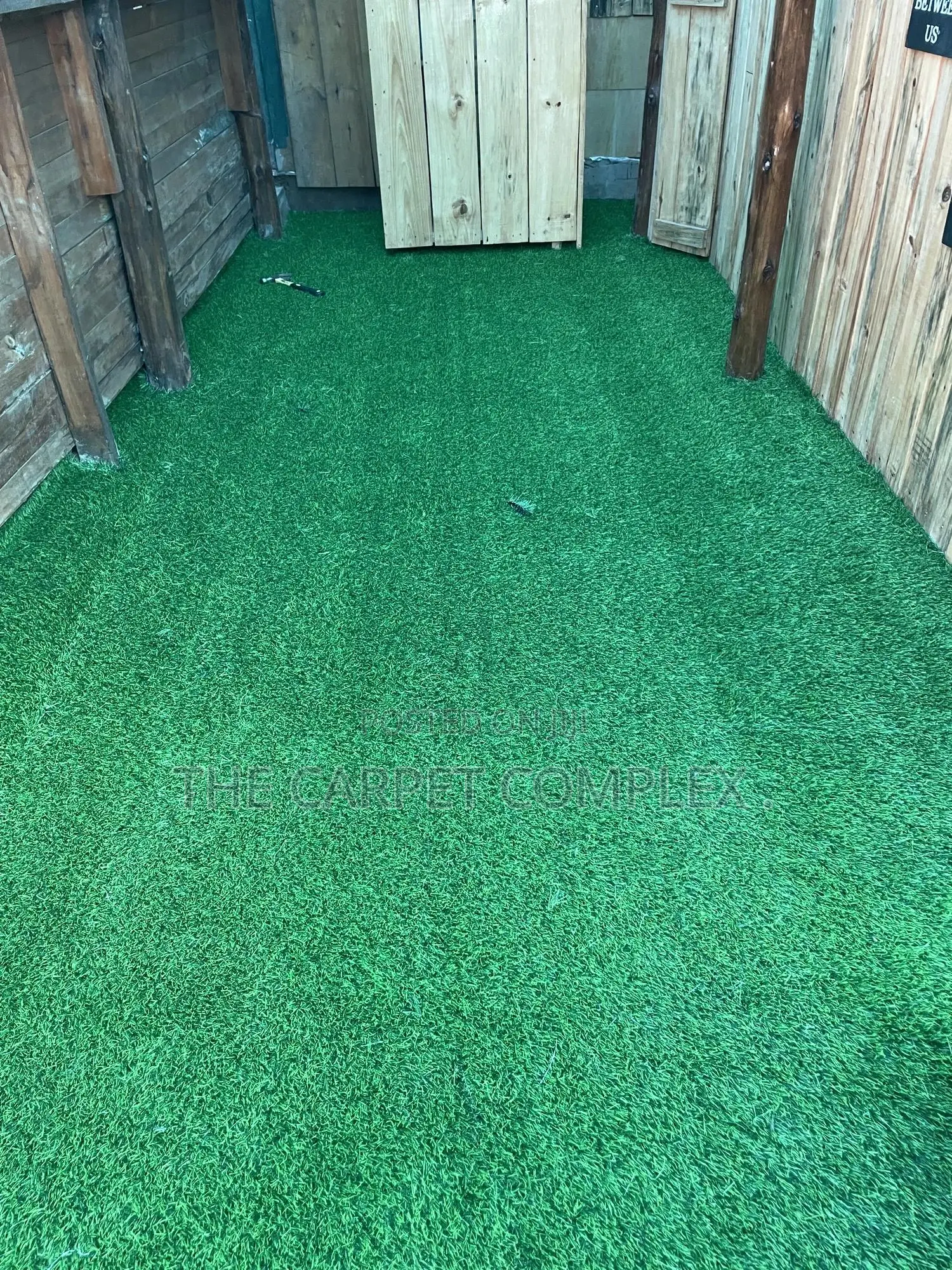 Floor Hotel Grass Squaremeter