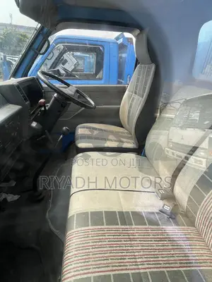 Isuzu Dumper With Big Tray