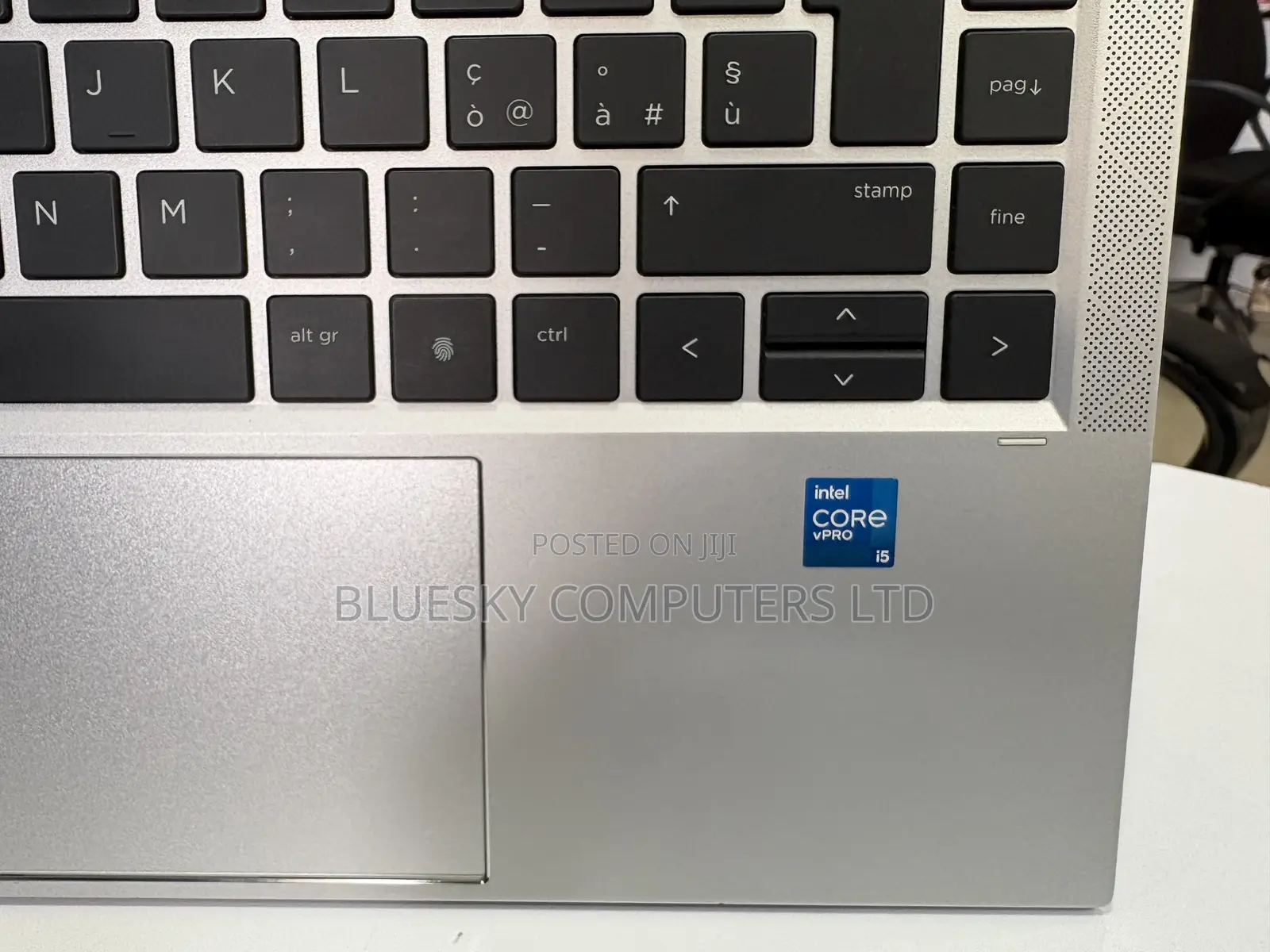 New Laptop HP EliteBook 1040 G8 16GB Intel Core I5 SSD 512GB