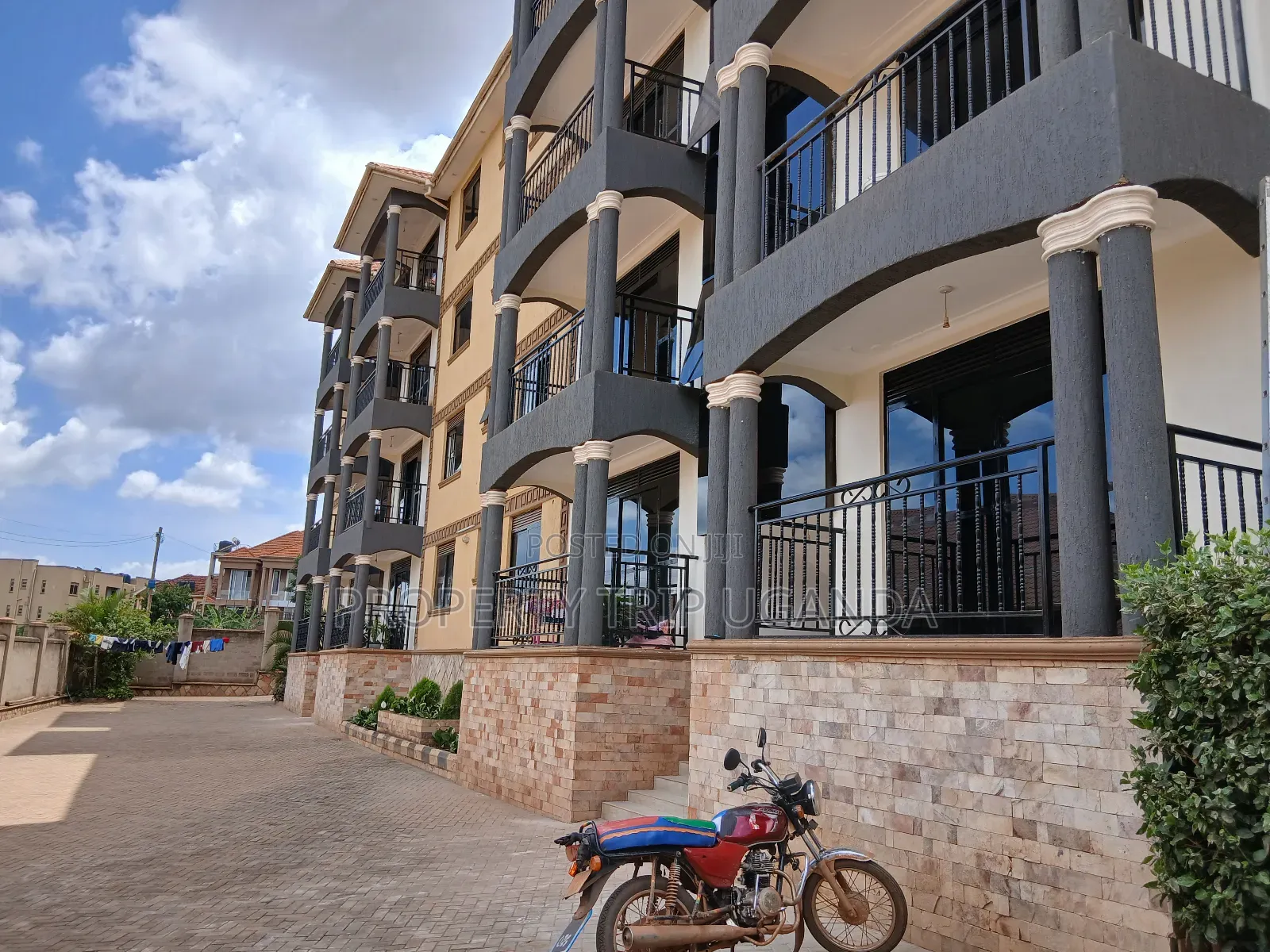 2bdrm Apartment in Najjera, Kira for rent