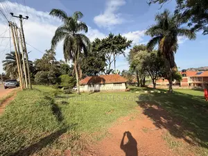 Plot for Sale in Lubowa With Lake View