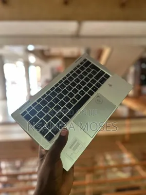 Laptop HP EliteBook X360 1030 G7 32GB Intel Core I7 SSD 1T